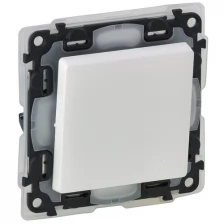 Legrand 752171 Valena LIFE IP44.Выключатель кнопочный 6А 250В с лицевой панелью.Безвинтовые зажимы.Белый